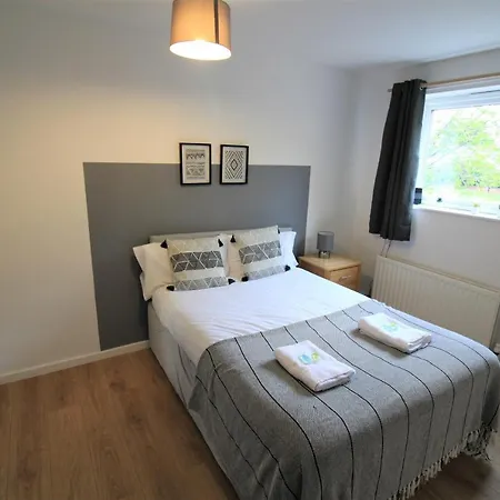Hamilton House -3 Bed Close To Town, Drive Parking, 2 Toilets Newcastle upon Tyne Exterior photo