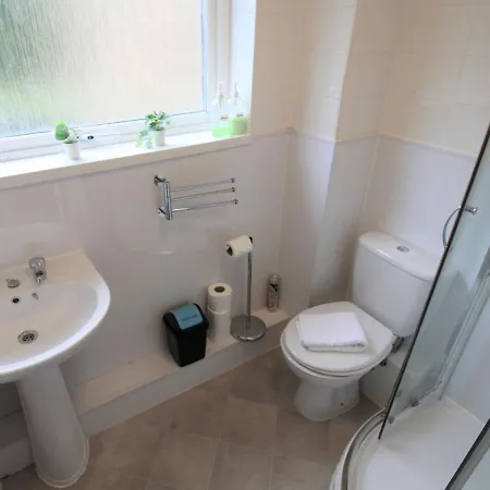 Hamilton House -3 Bed Close To Town, Drive Parking, 2 Toilets Newcastle upon Tyne Exterior photo